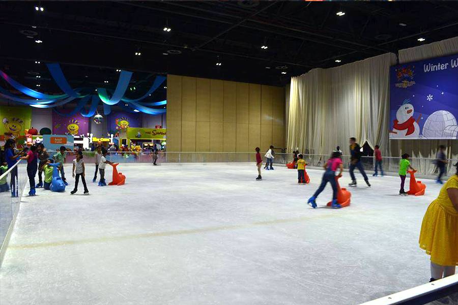 news-mobile-ice-rinks-q-and-a_03_20200809160405.jpg