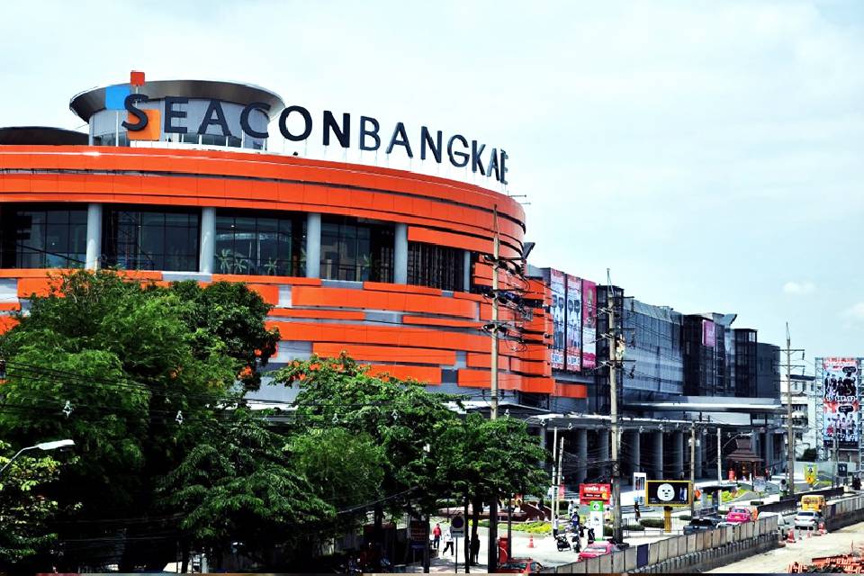 Seacon Bangkae ice rink opening