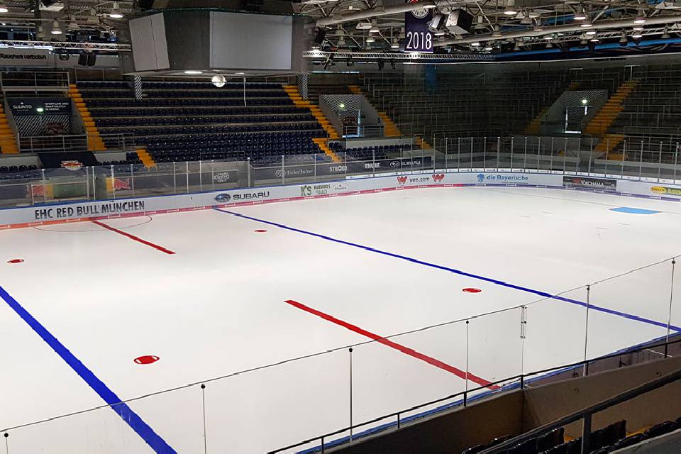  Olympic Ice Stadium in the Olympic Ice Sports Center Munichy